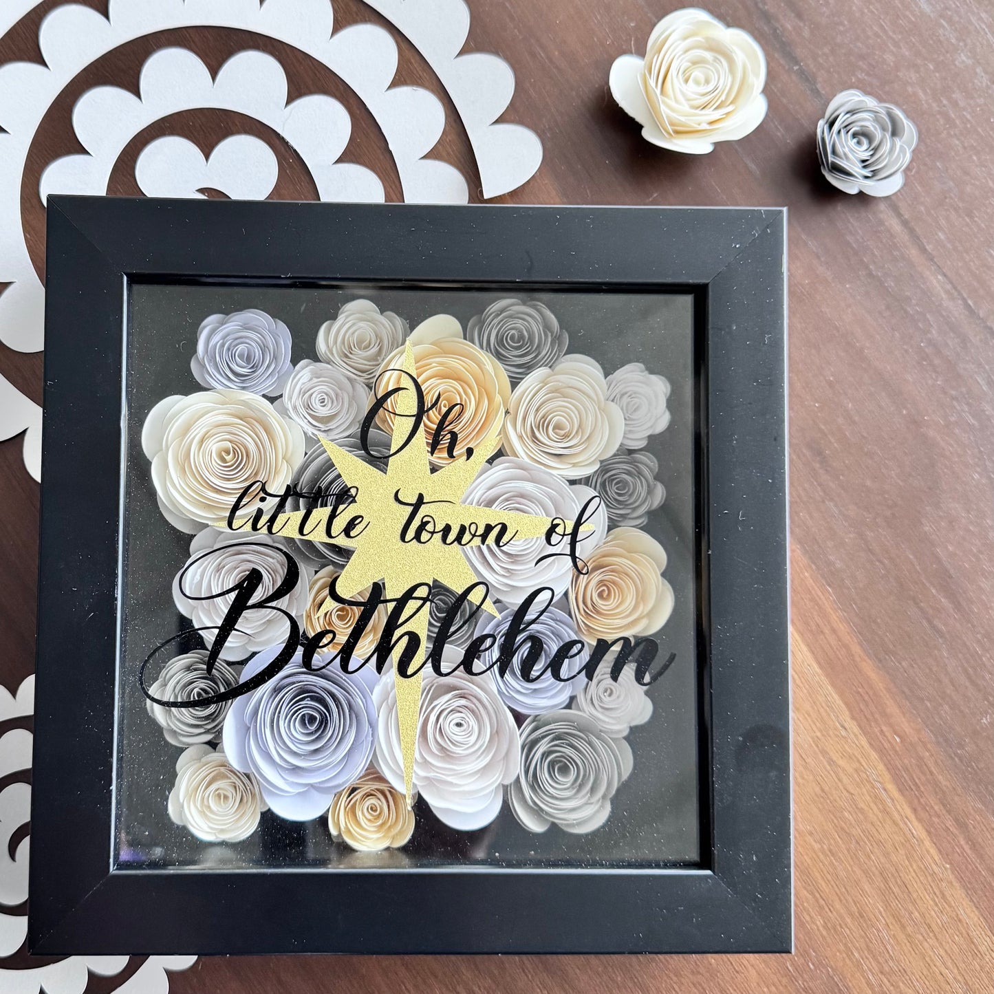 Holiday Paper Flower Rolling Workshop - Saturday, November 15th  | 1pm