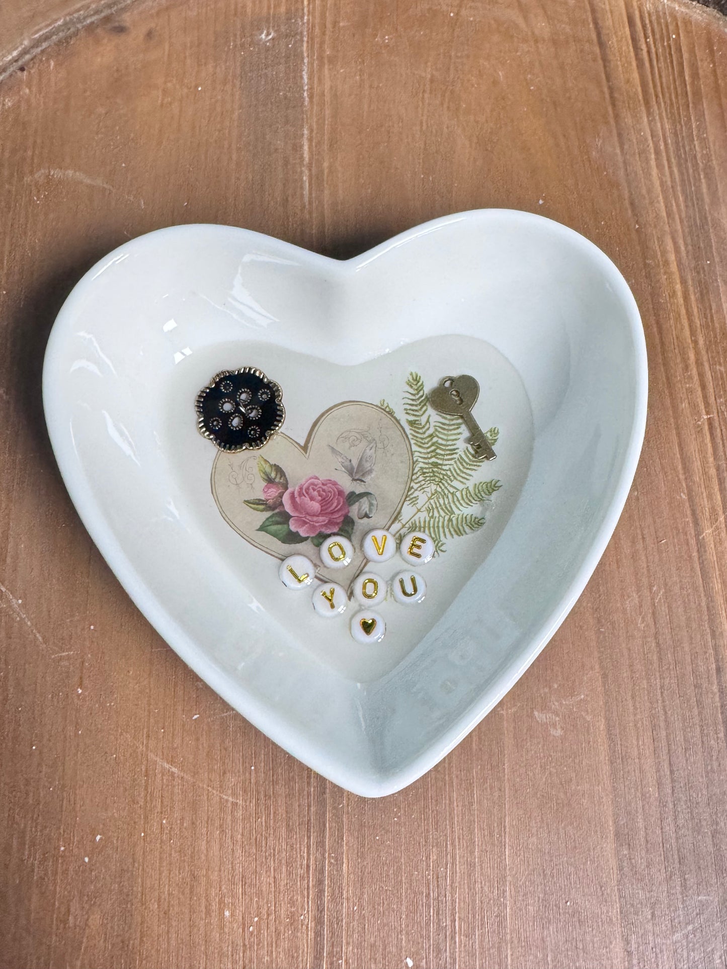 UV Resin Heart Dish Workshop -  Friday, February 6th | 7pm